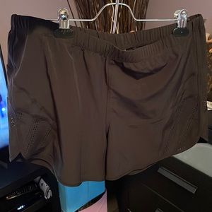 Joe fresh women’s active shorts